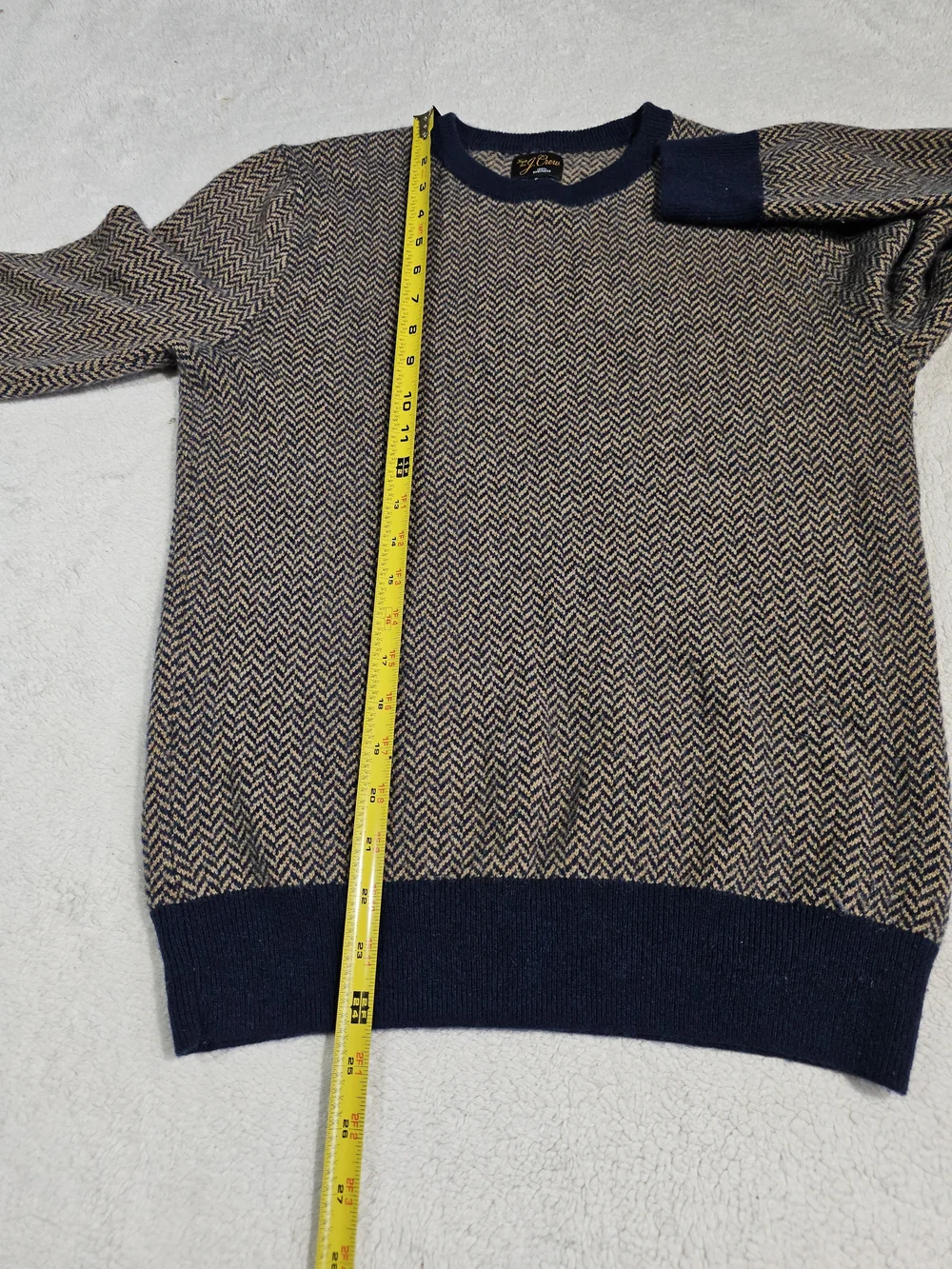 J Crew 100% Cashmere Herringbone Jacquard Crewneck Sweater in Tan & Blue Size S.